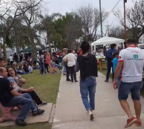 22549536_1386245468_181704201385310235_n (1).jpg