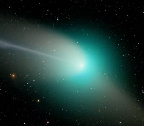 694610-49174-cometa-2520verde.jpg