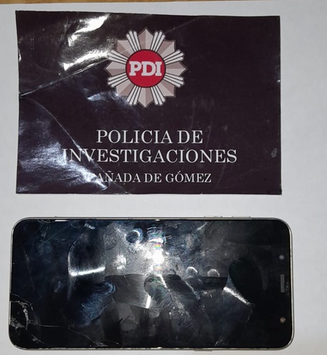 f9c23a26-44b8-4cd6-933a-f0184484b881.jpg