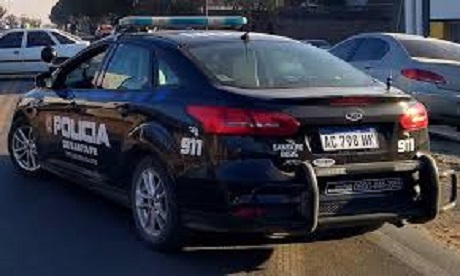 policia las parejas.jpg